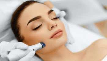 Hydra Facial